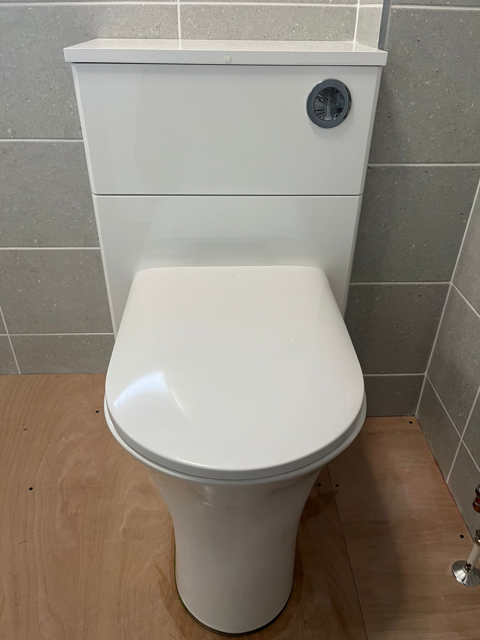 Stylish Cloak Room Designs and Ideas for Your Home Renovation