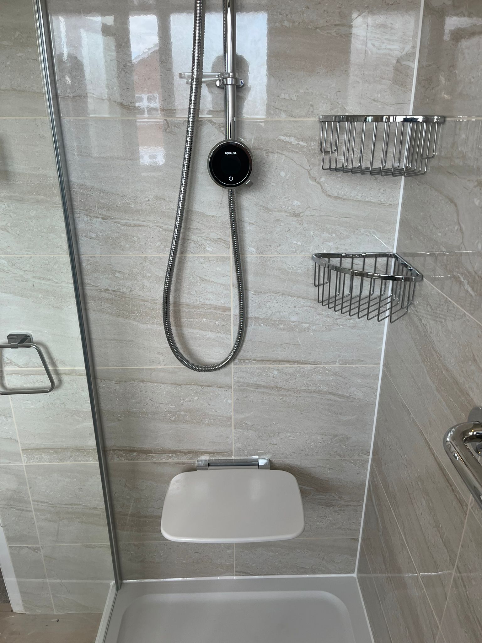 Stunning En Suite Bathroom Designs and Work Examples for Your Home