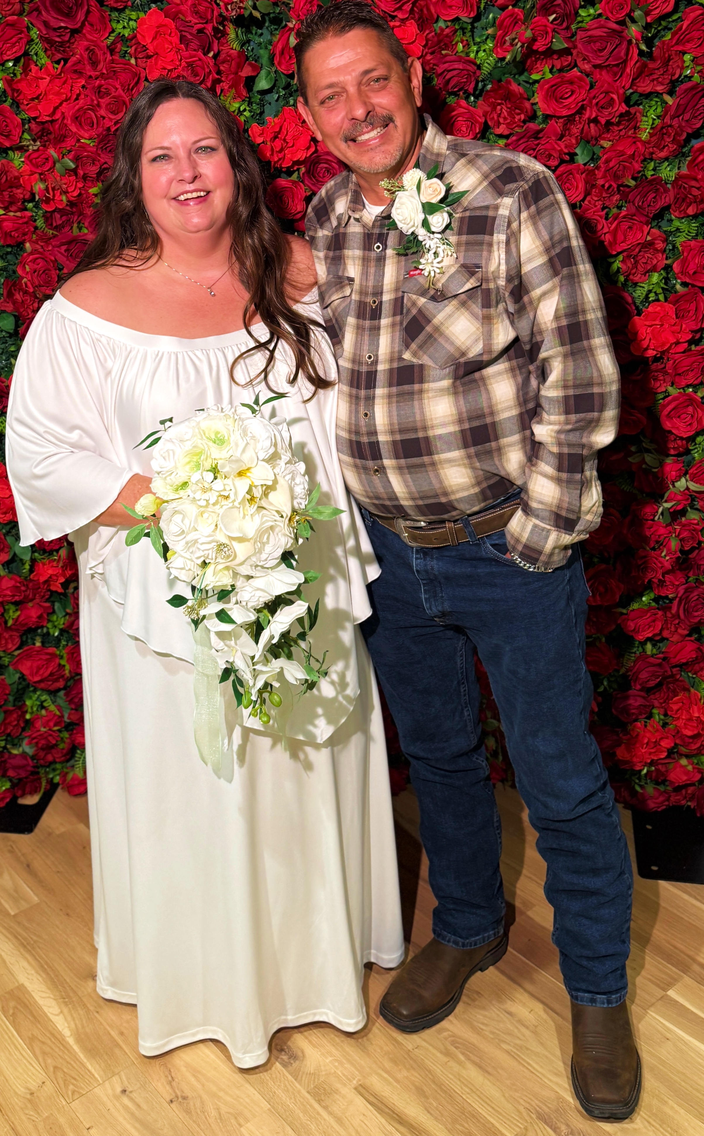 Happy newlyweds at Dallas Wedding Officiants ceremony