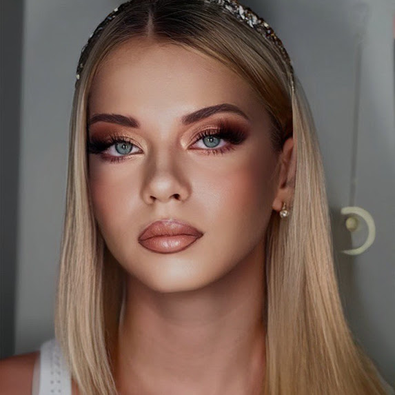 Expert Makeup by That's Muriel in Northern Beaches