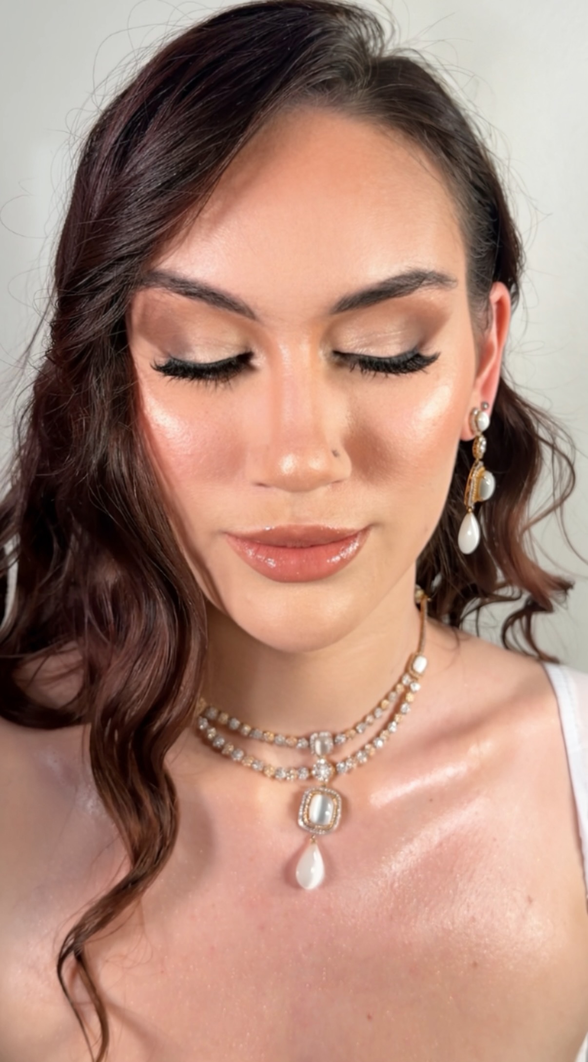 Classic Timeless Bridal Makeup Finish