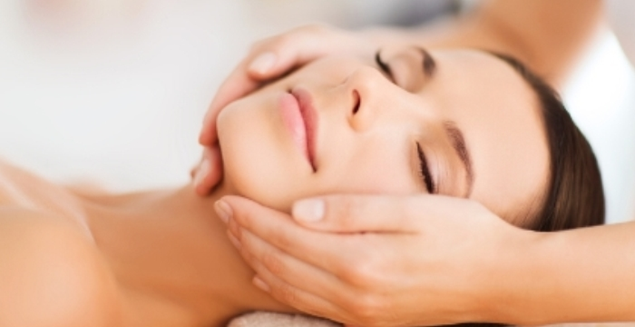 A woman enjoying a deep clean diamond microdermabrasion facial at ViyUla Beauty Spa in Darwin, refreshing her skin and clearing pores.