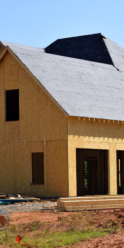 house roof being built
