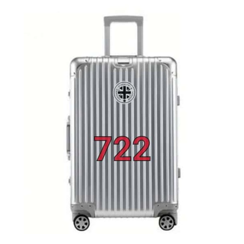 Silver SUITCASEƎ Driver Moss Driver 722 Aluminium Carry-On Suitcase - Durable, stylish carry-on suitcase design for motor racing fans and travellers.