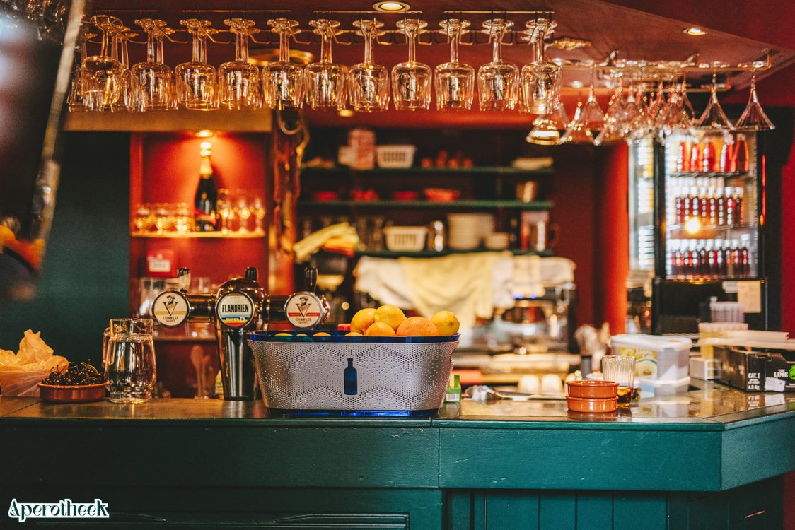 Aperotheek bar