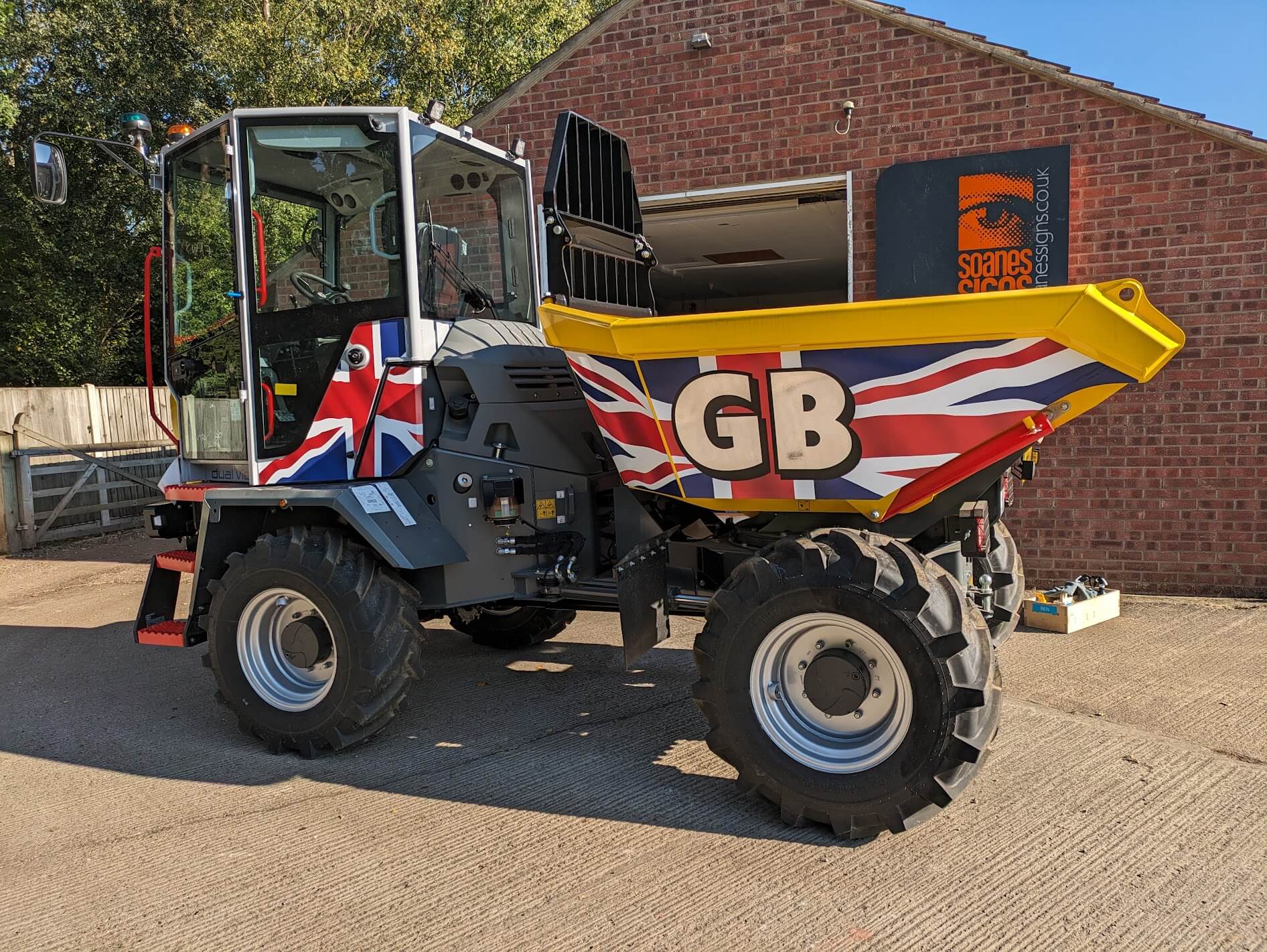 Soanes Signs of Norwich - Plant & Machinery Signs - Work Example 8