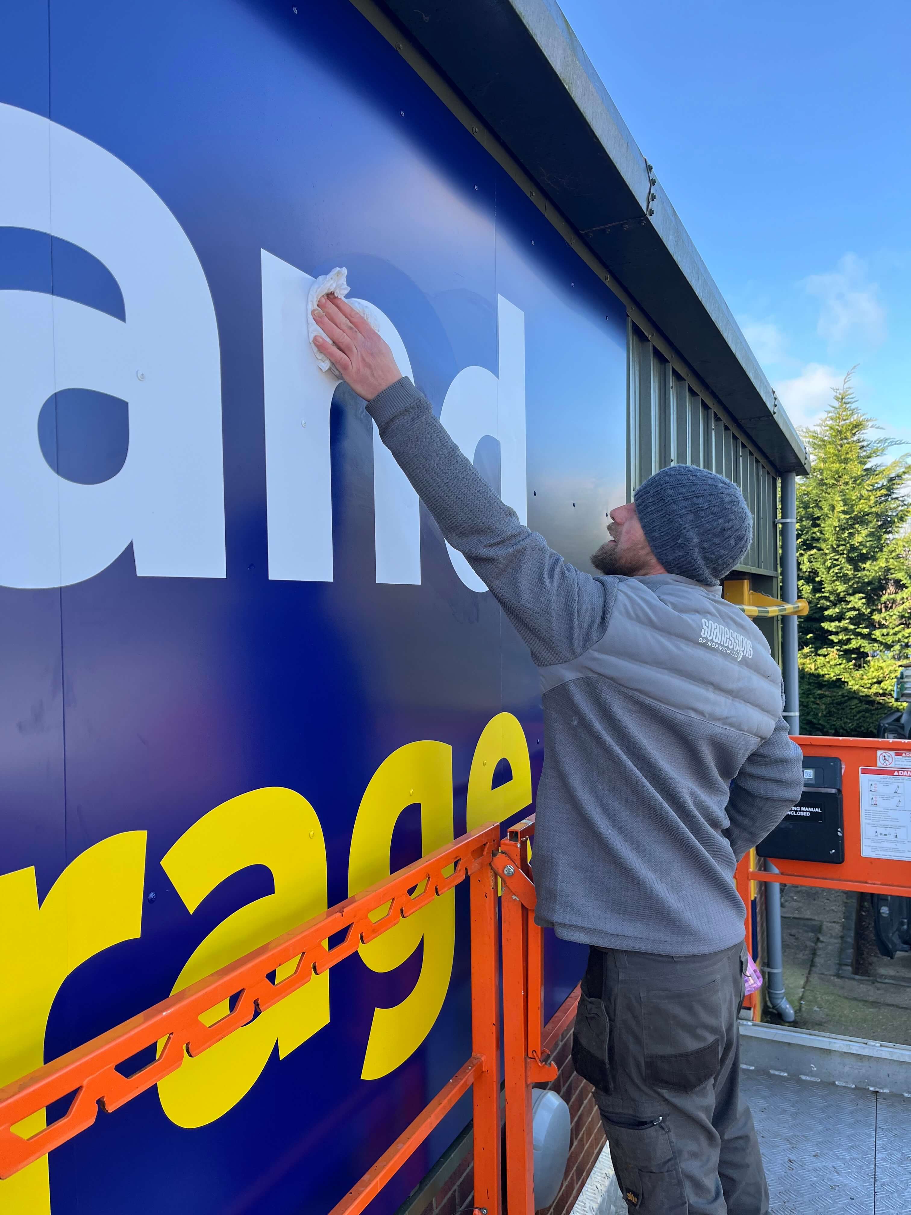 Soanes Signs of Norwich - Commercial and Industrial Signs - Work Example 35