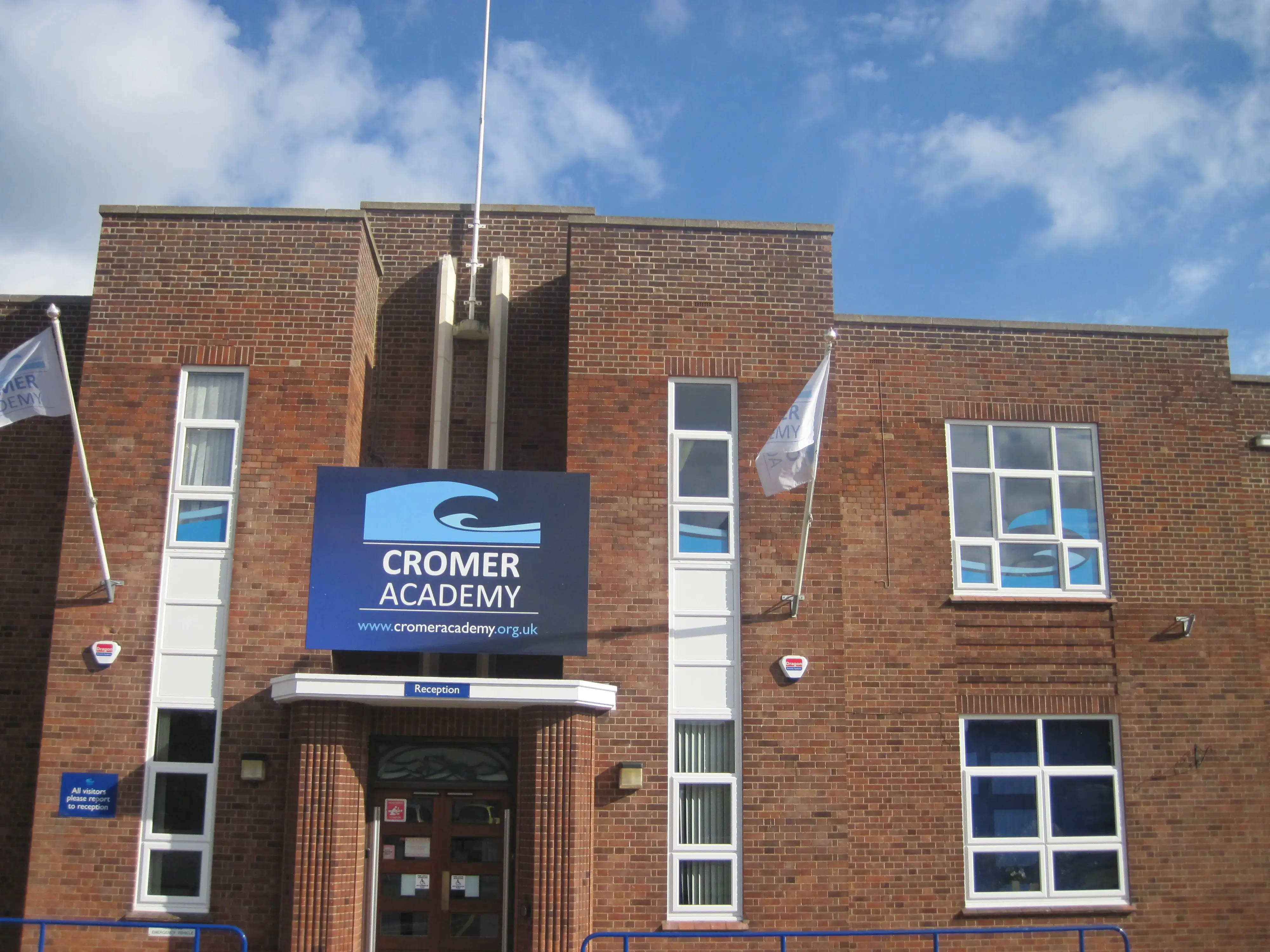 Soanes Signs of Norwich - Education (School, Academy and College) Signs - Work Example 3