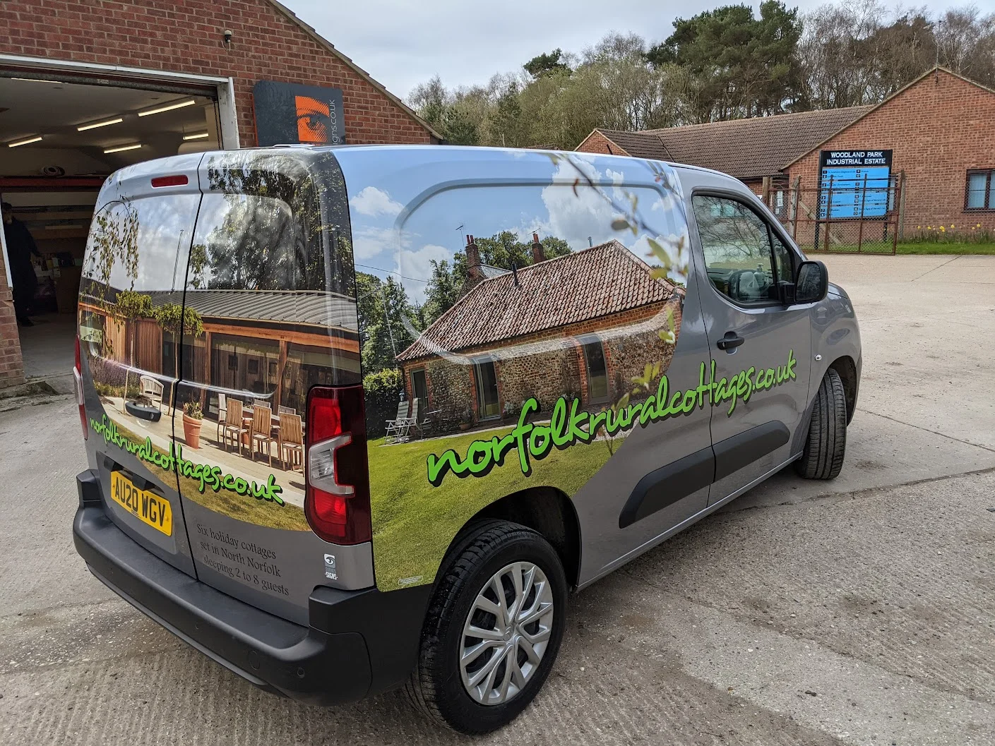 Soanes Signs of Norwich - Vehicle Graphics - Work Example 8