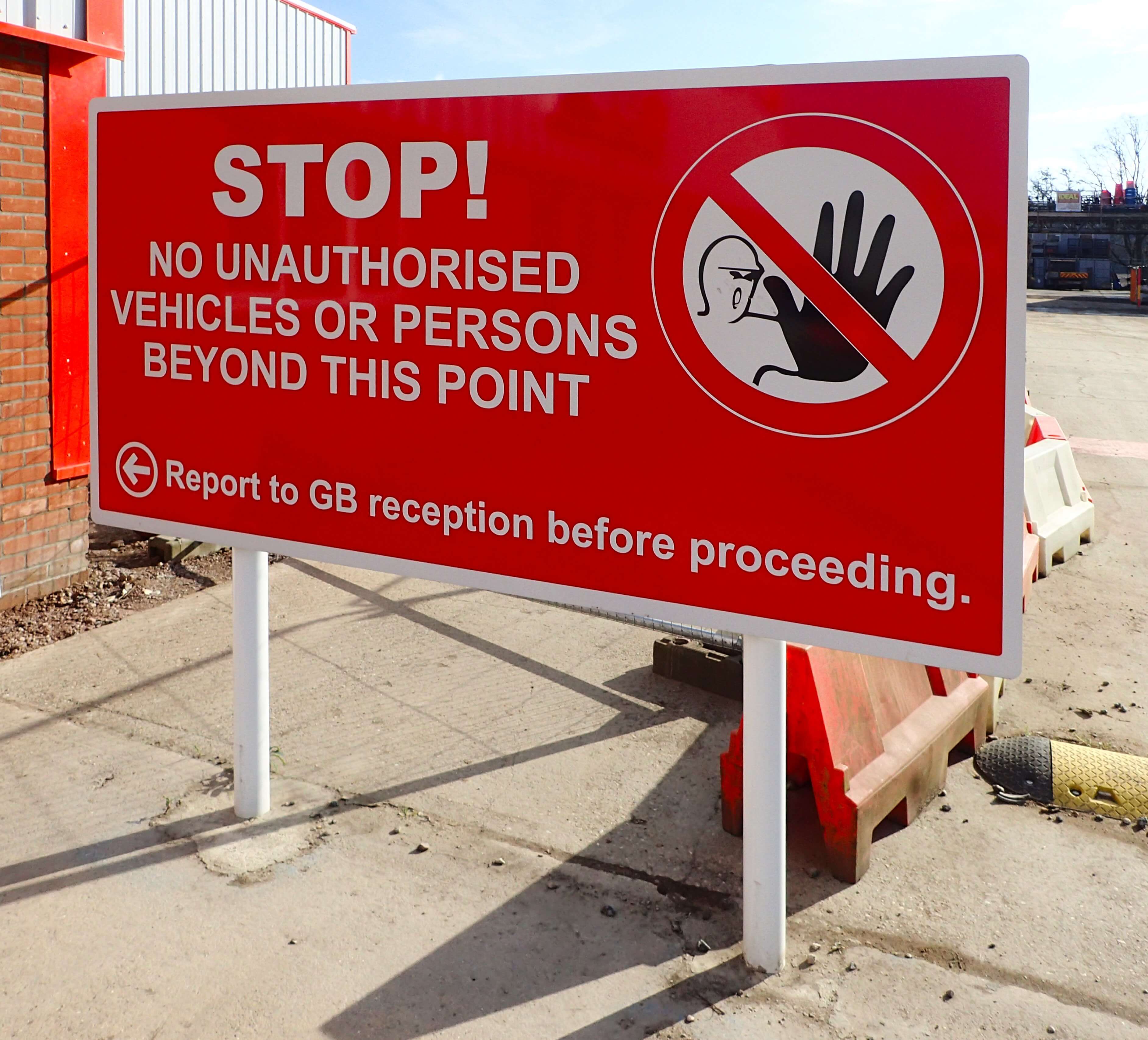Soanes Signs of Norwich - Site, Health & Safety Signs - Work Example 27