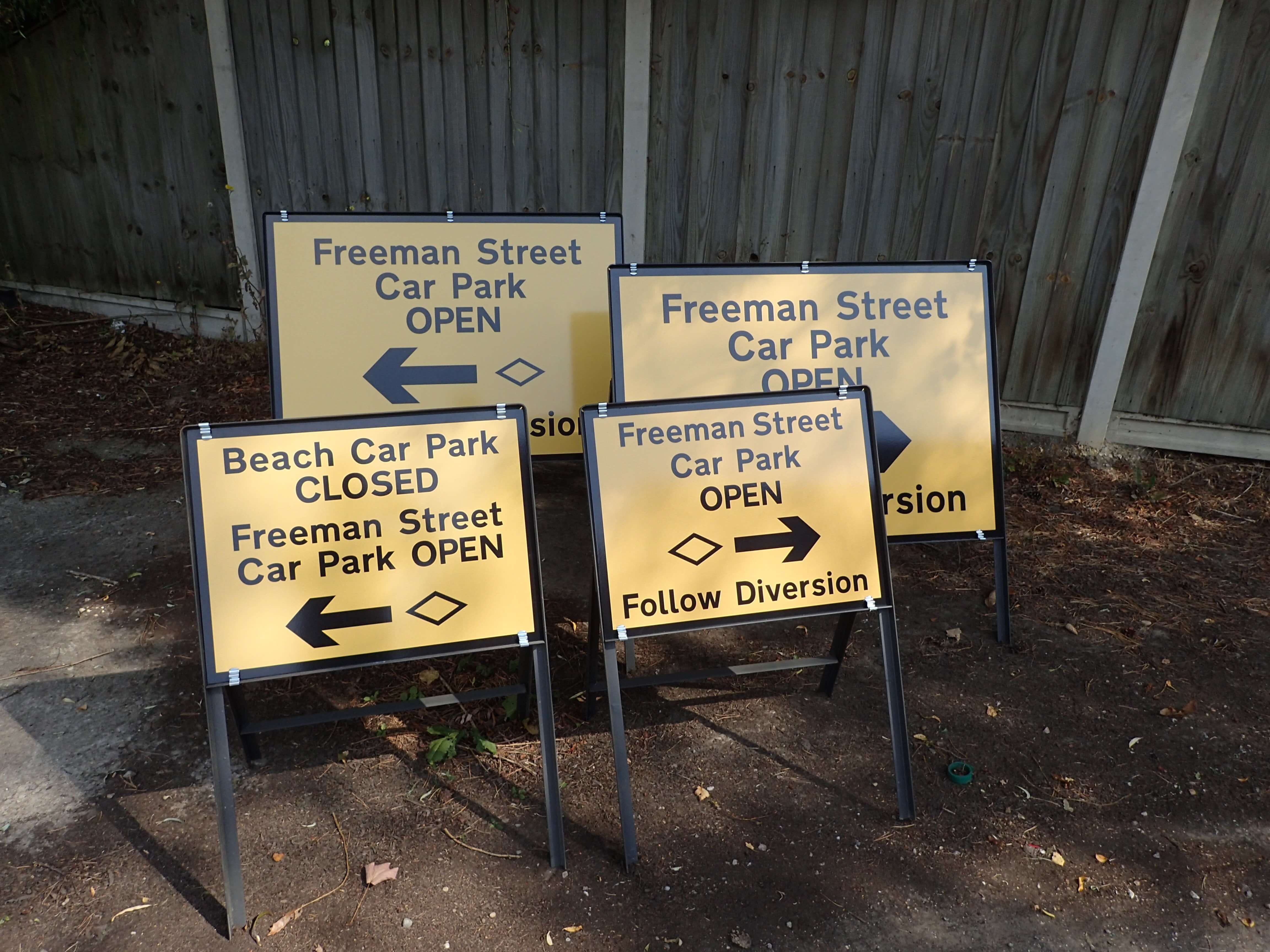 Soanes Signs of Norwich - Site, Health & Safety Signs - Work Example 17