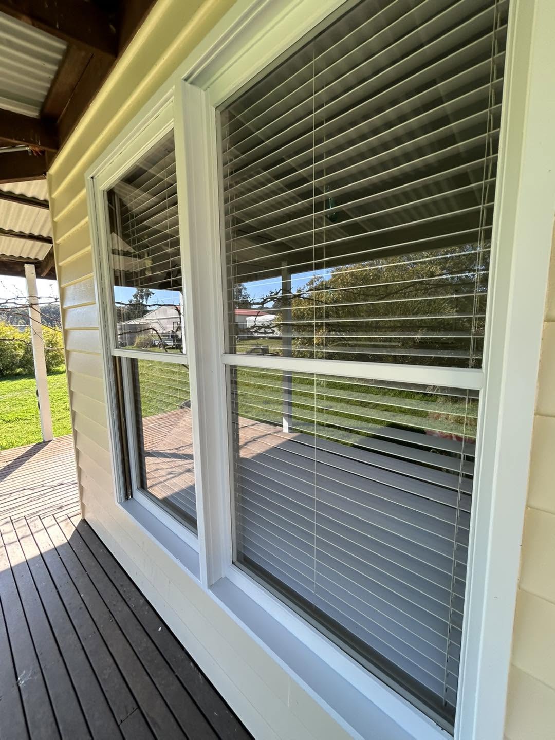 Northeast Window Cleaning team cleaning glass in Albury Wodonga