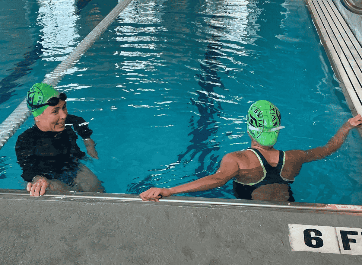 Adult learn-to-swim lesson in Clermont