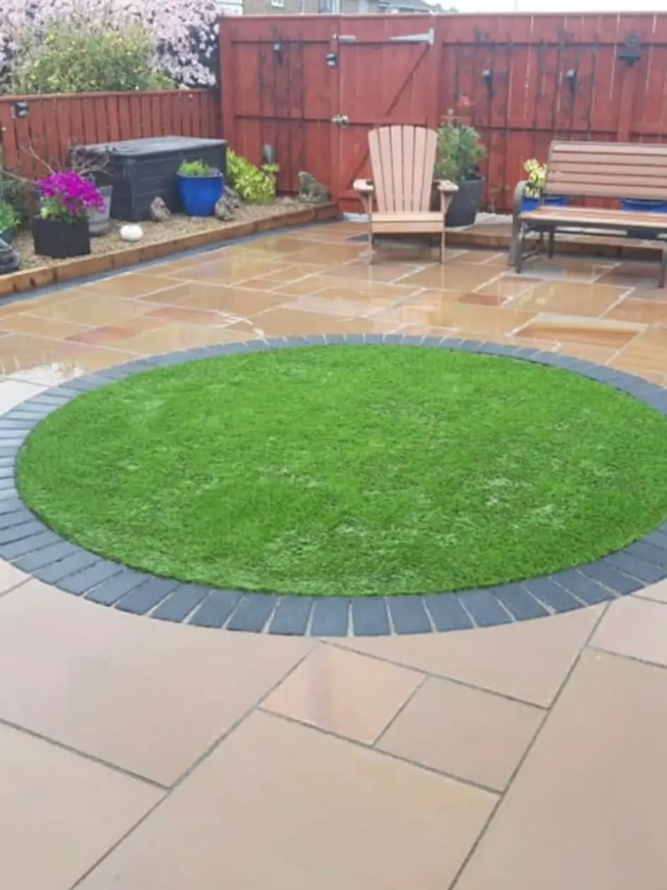 Compact patio maximised with built-in bench.