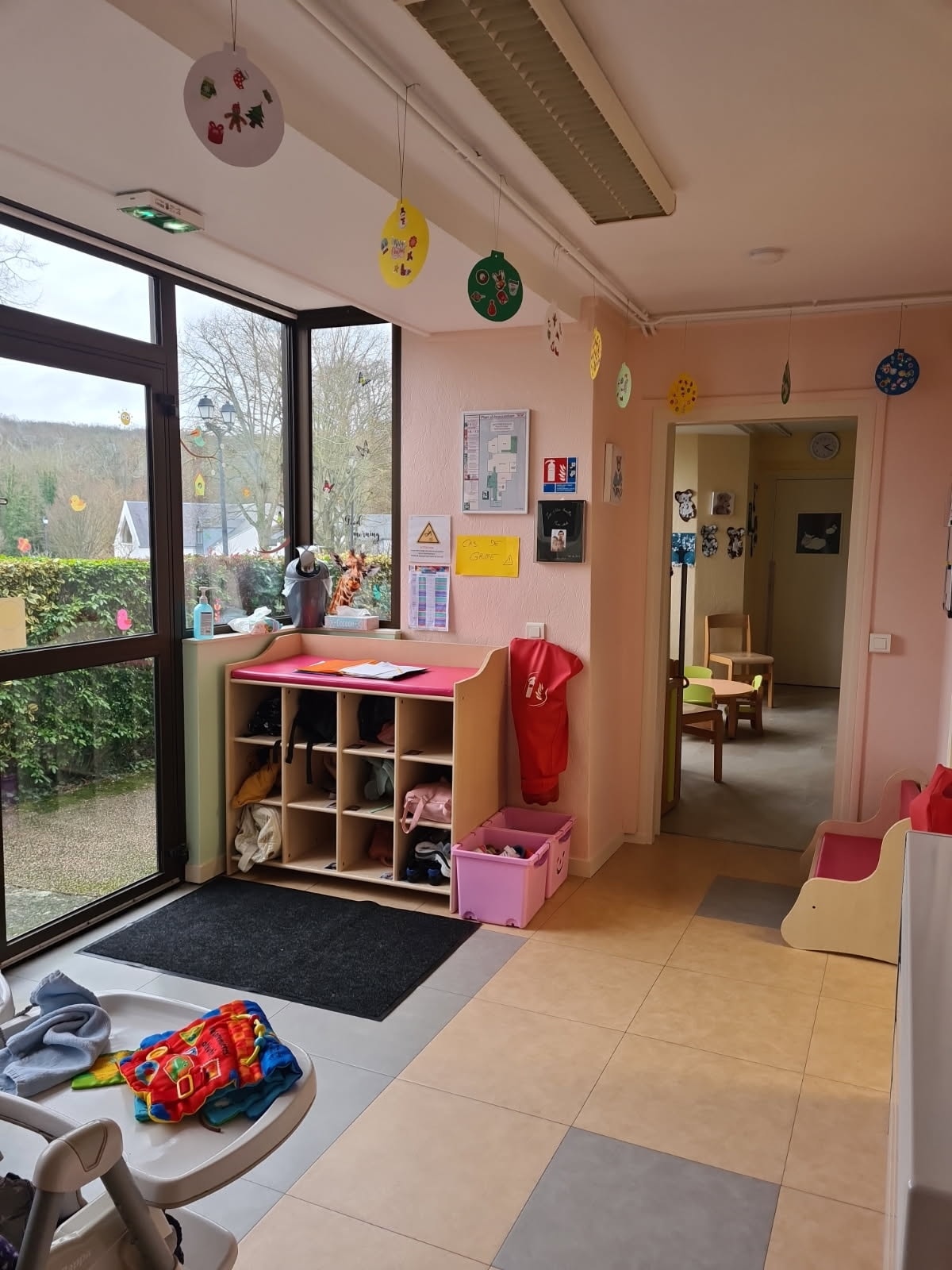 Espace de vie des enfants à la micro-crèche